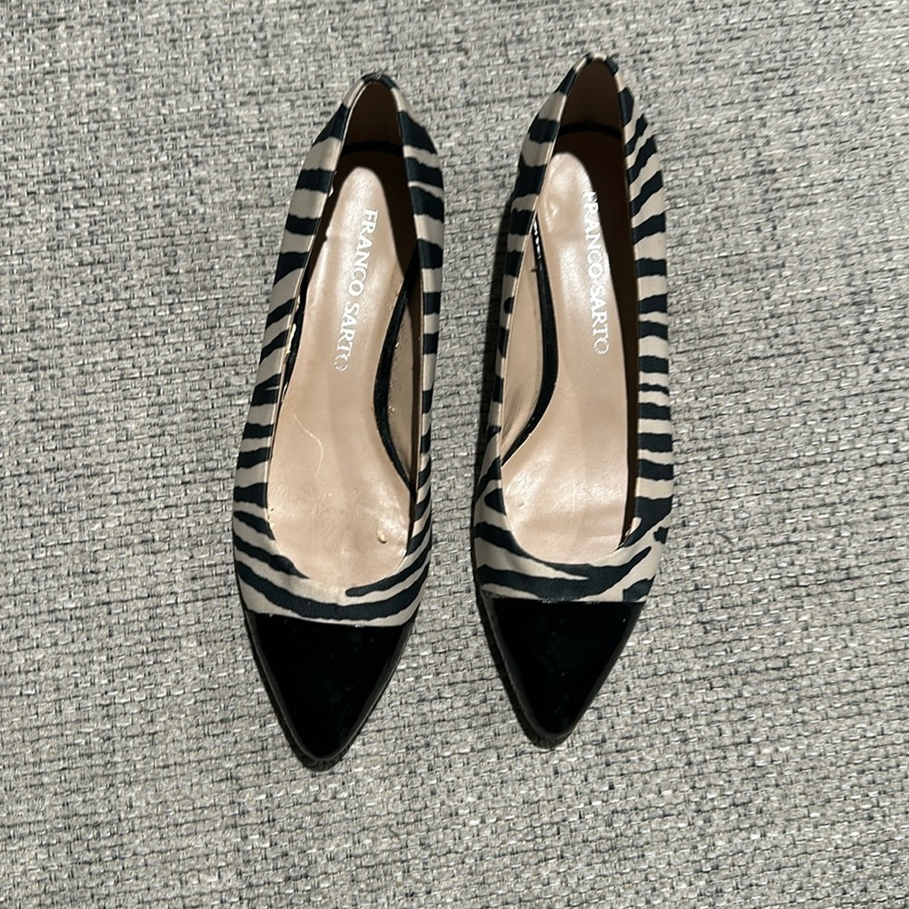 FRANCO SARTO 'Rich' Pointed Toe Ballet Flats Zebra Print Shoes Women's size 7.5